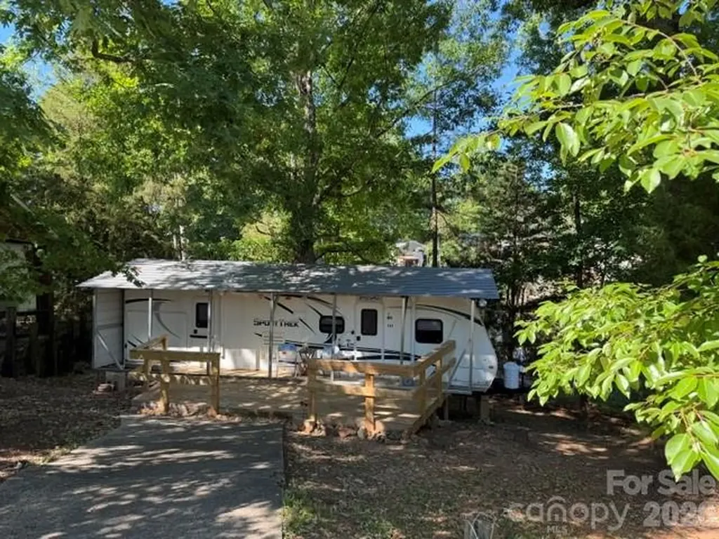 131 Twin Bluff Trail Mount Gilead NC 27306