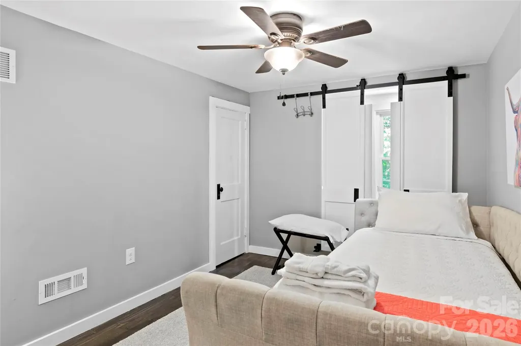 706 Elk Spur Street Elkin NC 28621
