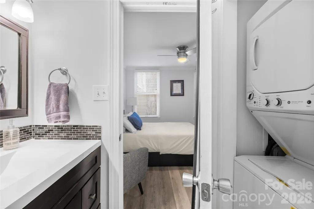 244 S Cedar Street Charlotte NC 28202