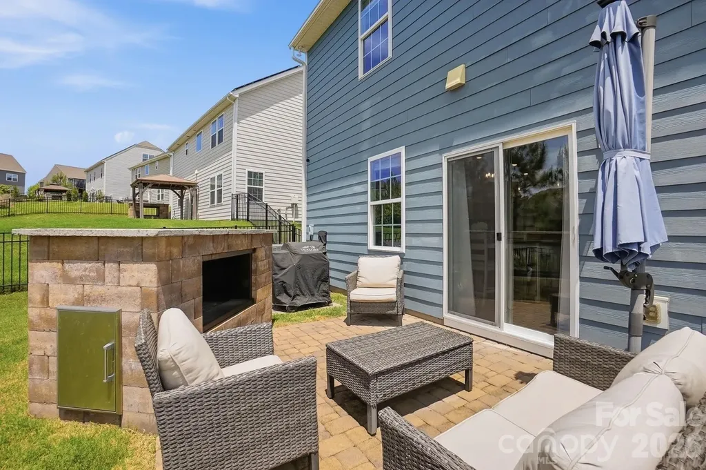 16732 Cozy Cove Road Charlotte NC 28278