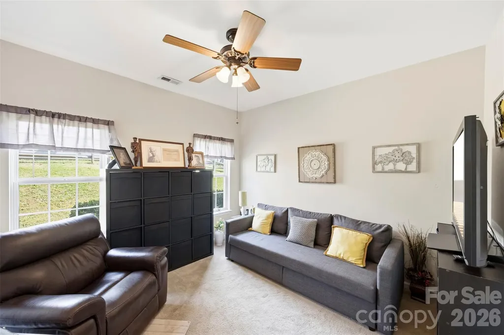40 Ashton Bluff Circle Mount Holly NC 28120