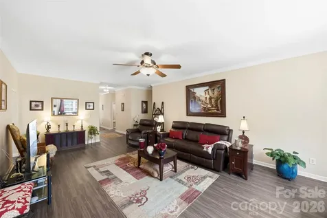 40 Ashton Bluff Circle Mount Holly NC 28120