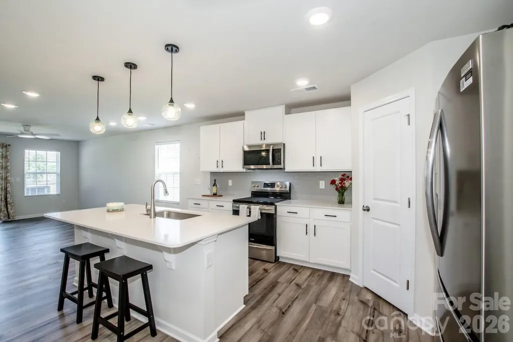 2742 Legacy Ridge Lane Catawba NC 28609