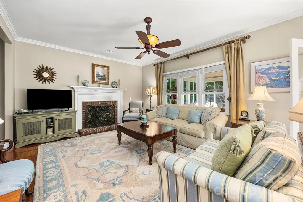 14002 Harlequin Drive Charlotte NC 28273