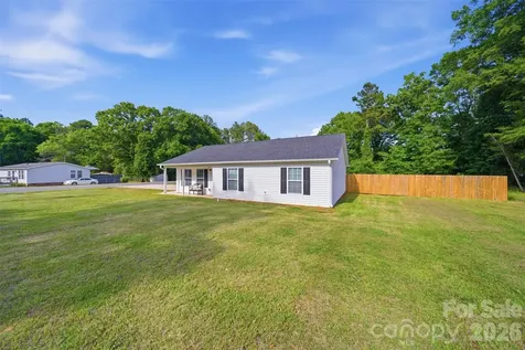 5694 Hillsdale Drive Fort Lawn SC 29714