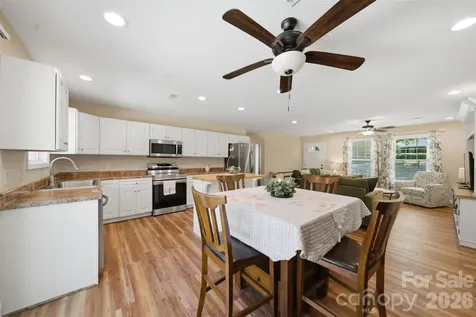 5694 Hillsdale Drive Fort Lawn SC 29714