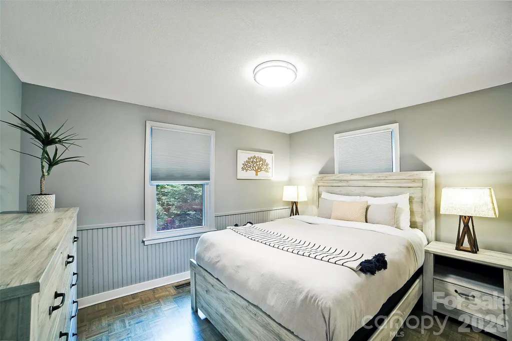 22 Glenview Place Arden NC 28704