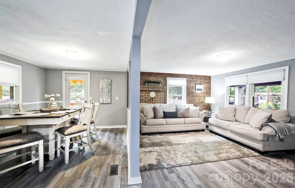 22 Glenview Place Arden NC 28704