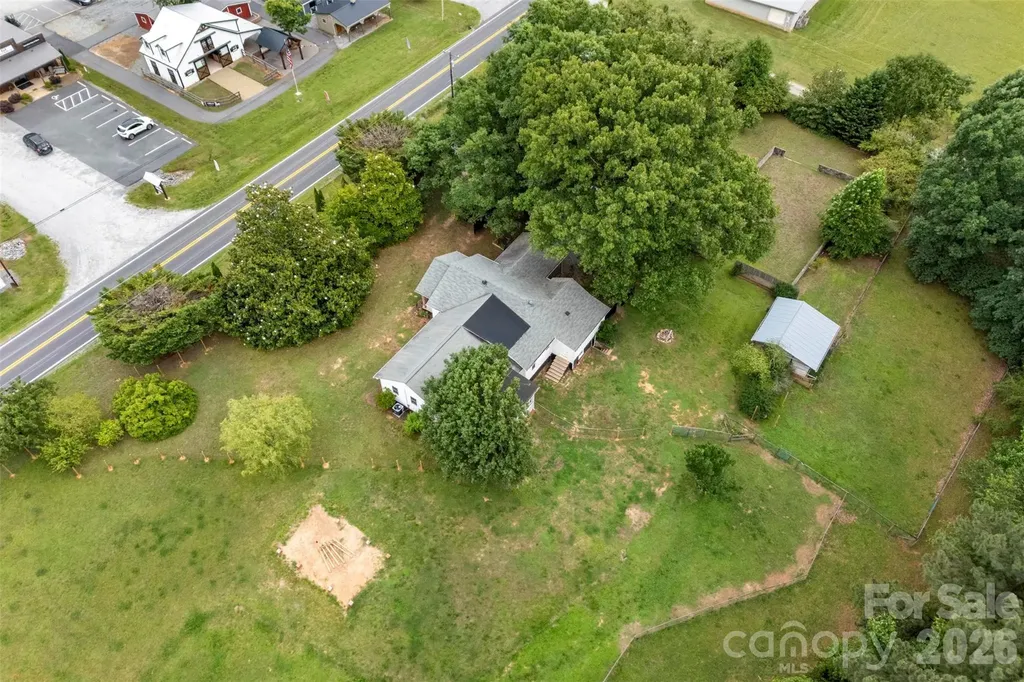 5990 S Nc 9 Highway Tryon NC 28782