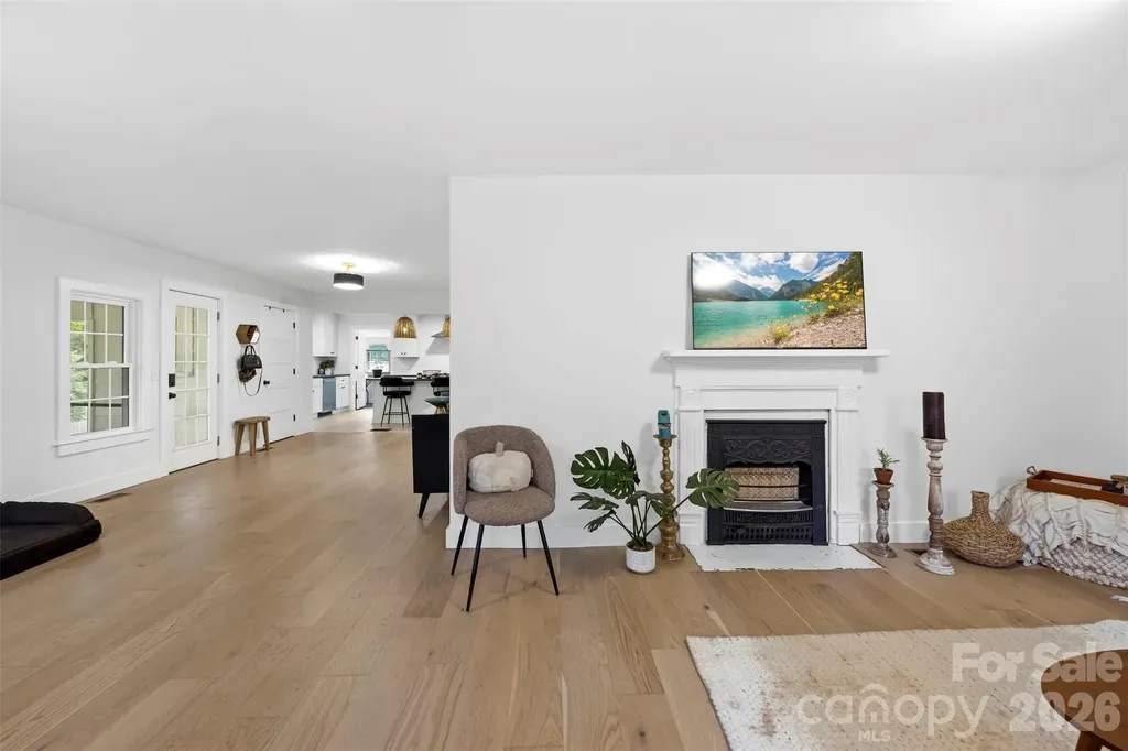 5990 S Nc 9 Highway Tryon NC 28782