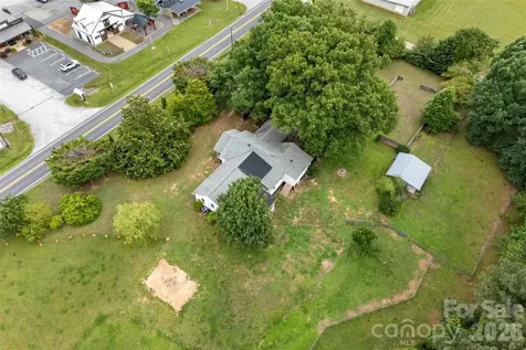 5990 S Nc 9 Highway Tryon NC 28782