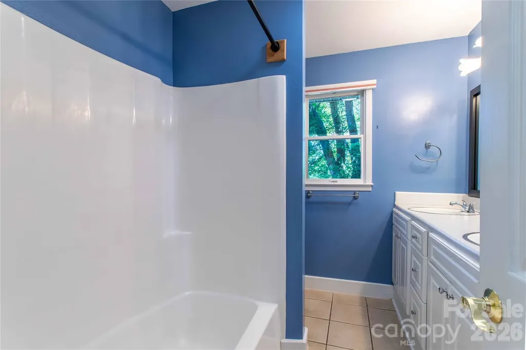73 Cresent Drive Pisgah Forest NC 28768