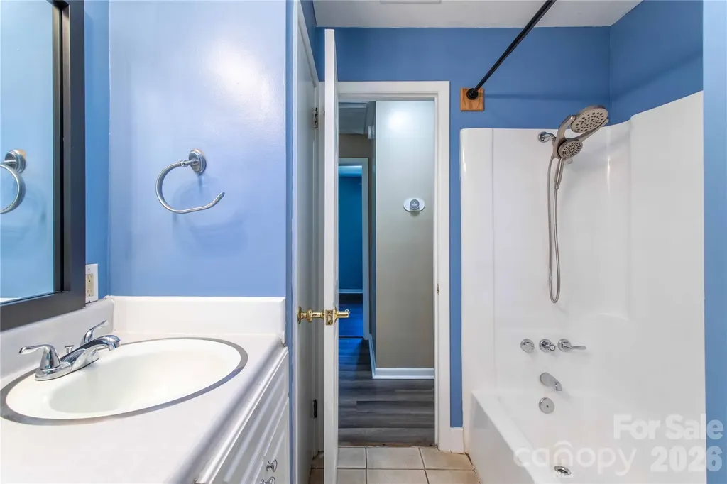 73 Cresent Drive Pisgah Forest NC 28768