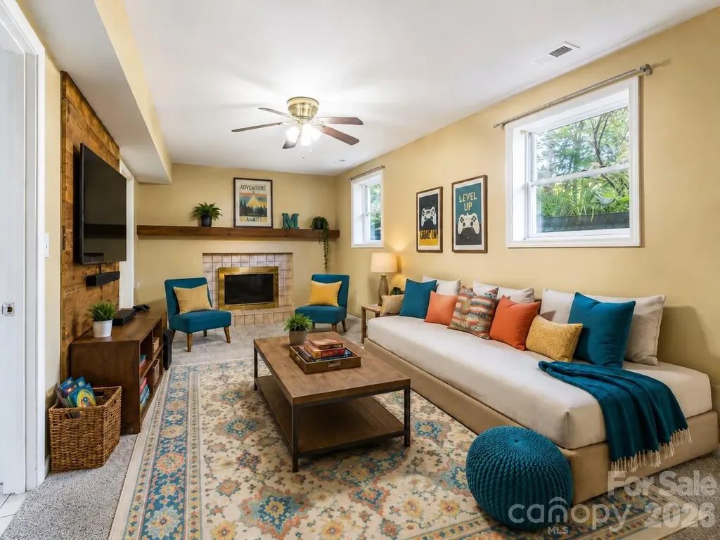 73 Cresent Drive Pisgah Forest NC 28768