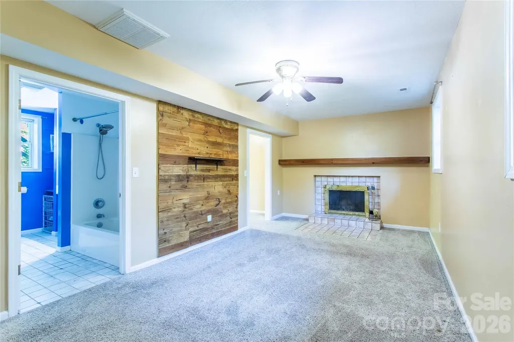 73 Cresent Drive Pisgah Forest NC 28768