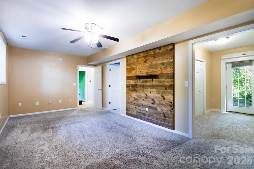 73 Cresent Drive Pisgah Forest NC 28768