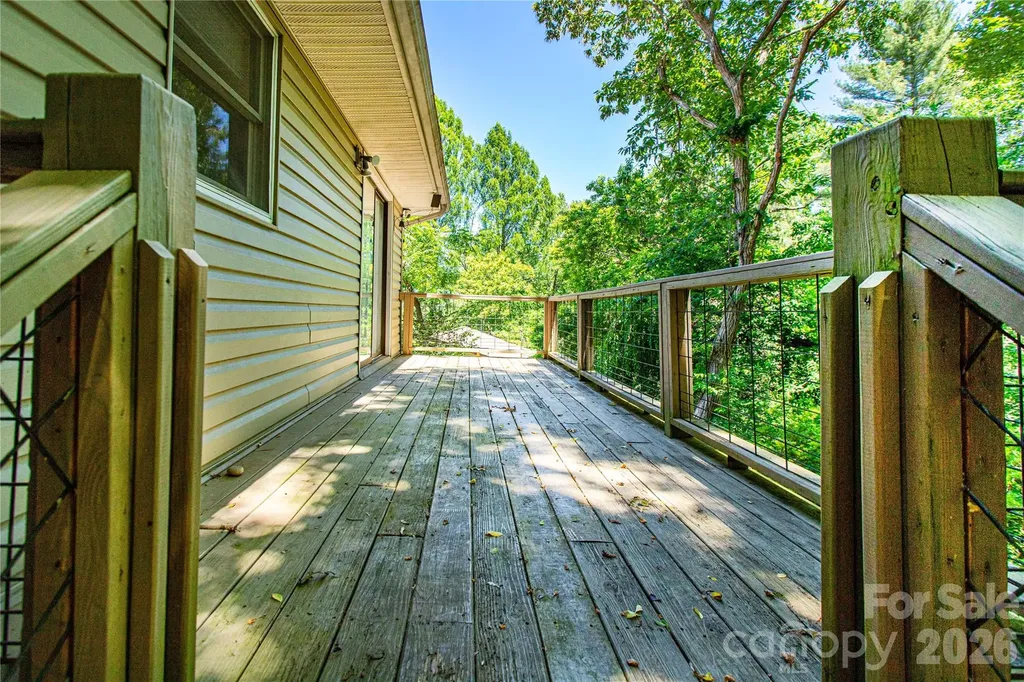 73 Cresent Drive Pisgah Forest NC 28768