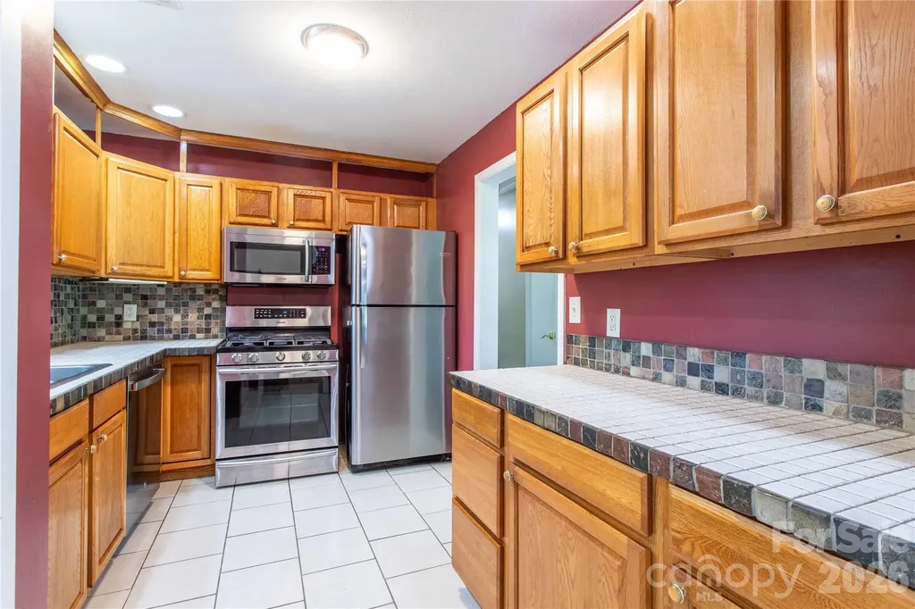 73 Cresent Drive Pisgah Forest NC 28768
