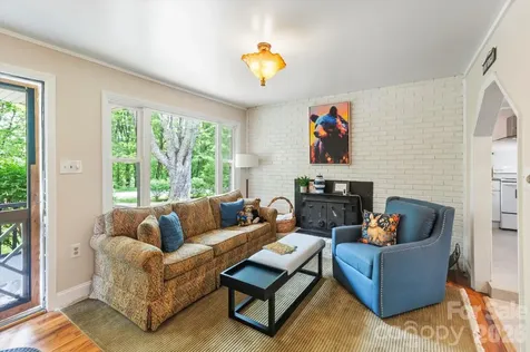 1323 Locust Grove Road Hendersonville NC 28792