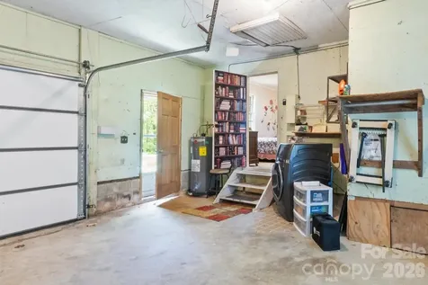 1323 Locust Grove Road Hendersonville NC 28792