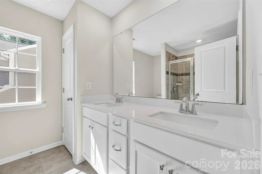 13016 Lannister Drive Charlotte NC 28278