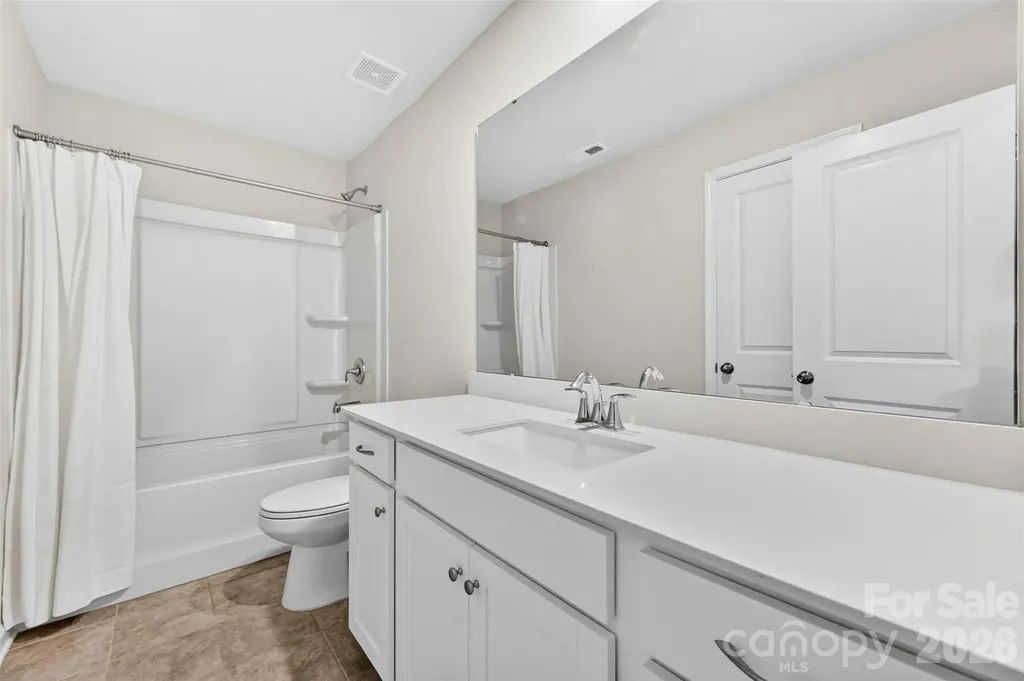 13016 Lannister Drive Charlotte NC 28278