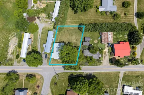 2802 Beaverdam Road Canton NC 28716