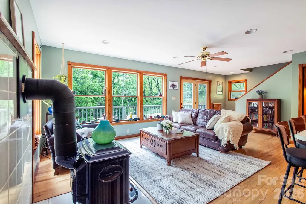 658 Tilley Creek Road Cullowhee NC 28723