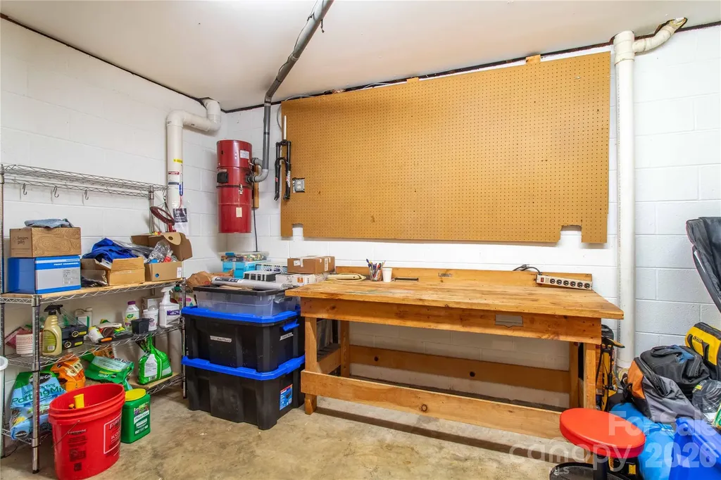 658 Tilley Creek Road Cullowhee NC 28723