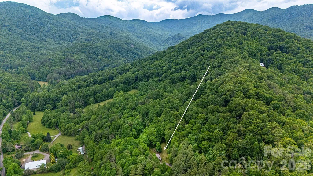 658 Tilley Creek Road Cullowhee NC 28723