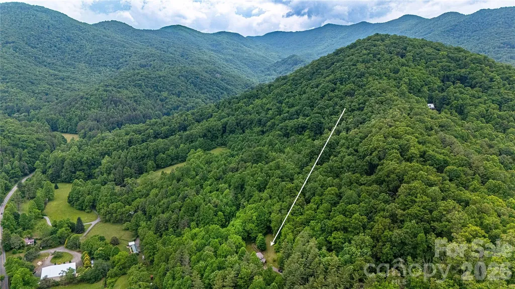 658 Tilley Creek Road Cullowhee NC 28723