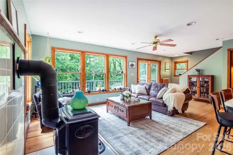 658 Tilley Creek Road Cullowhee NC 28723