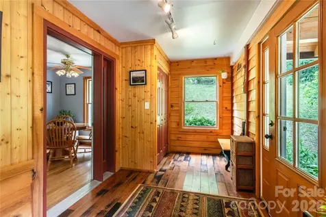 658 Tilley Creek Road Cullowhee NC 28723