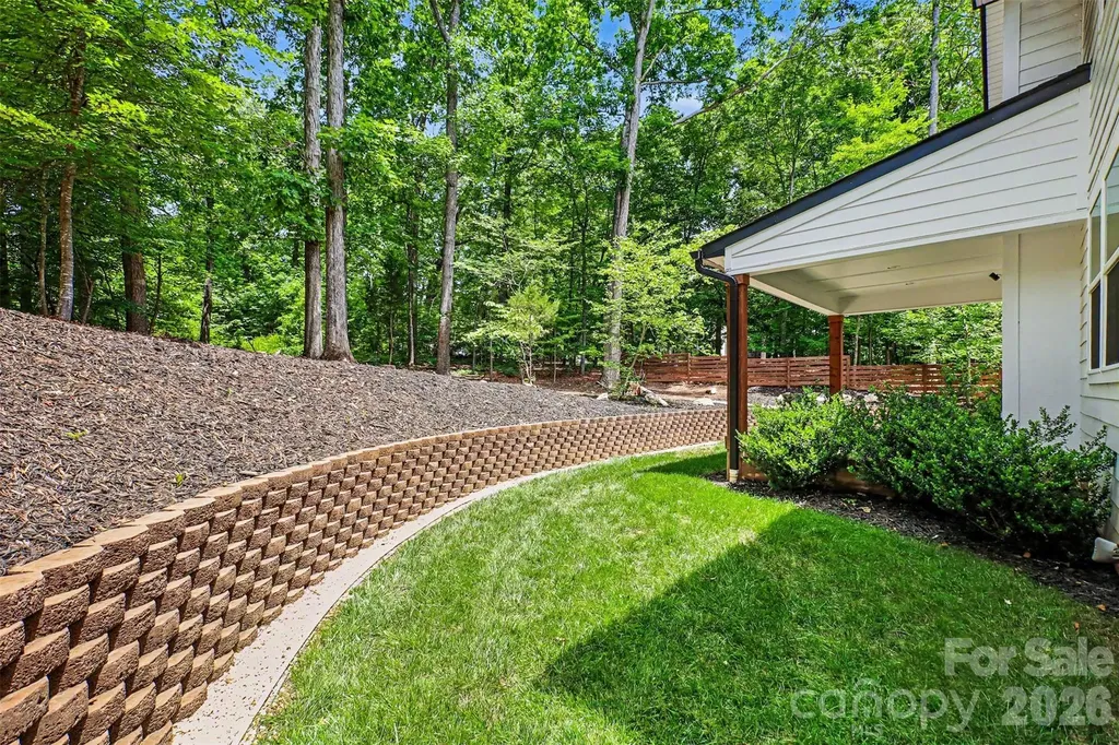 8208 New Town Road Waxhaw NC 28173