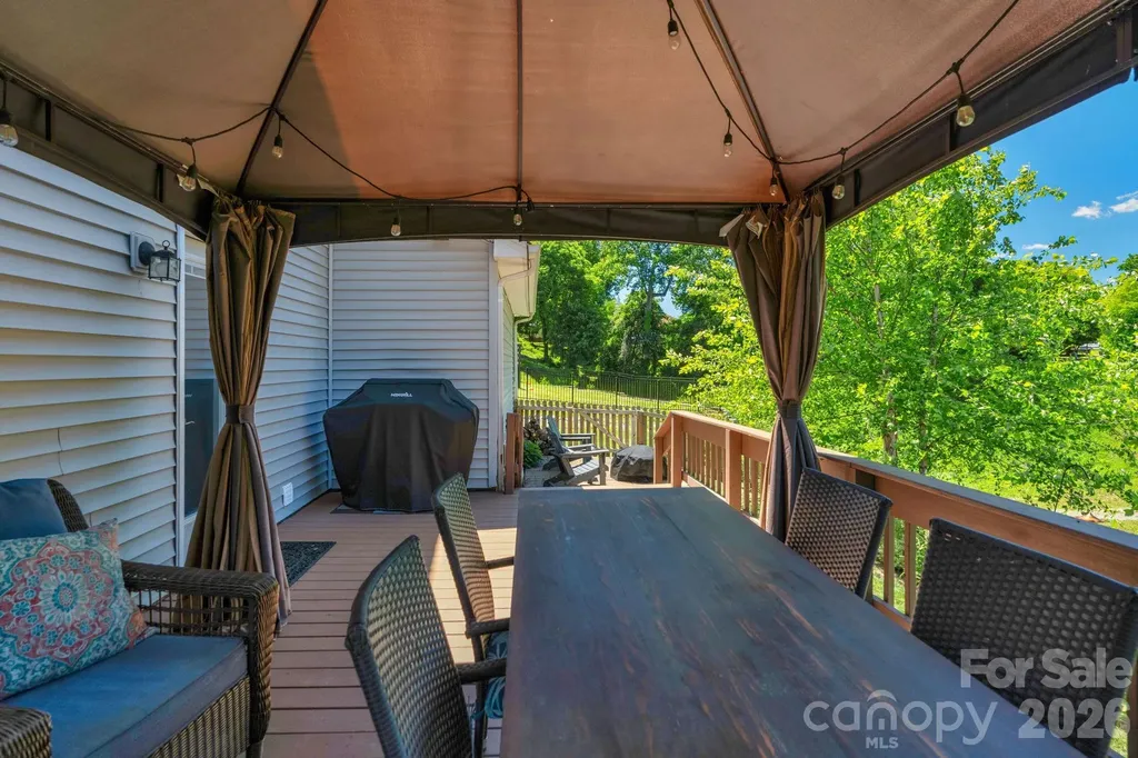 107 Howe Street Belmont NC 28012