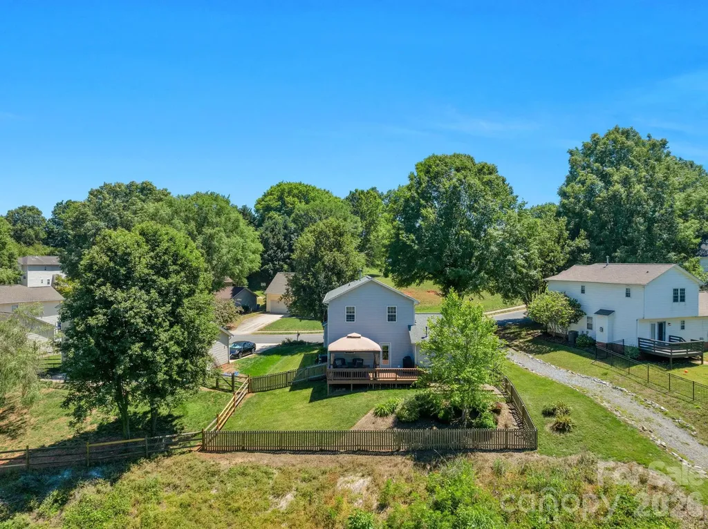 107 Howe Street Belmont NC 28012