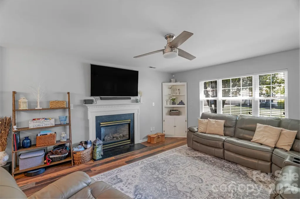 107 Howe Street Belmont NC 28012