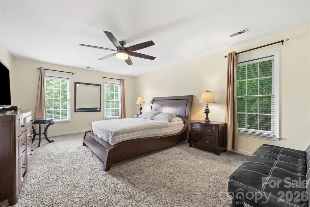 5501 Providence Glen Road Charlotte NC 28270