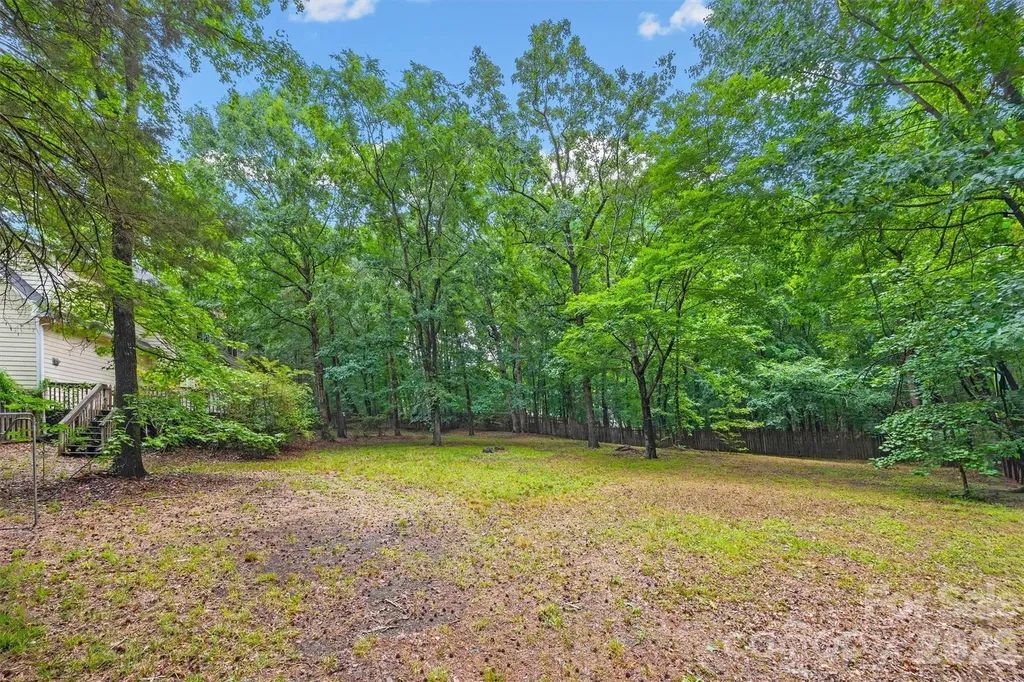 5501 Providence Glen Road Charlotte NC 28270