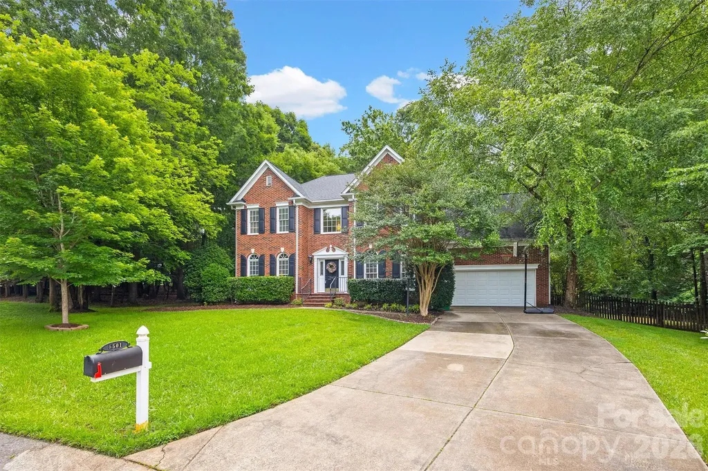 5501 Providence Glen Road Charlotte NC 28270