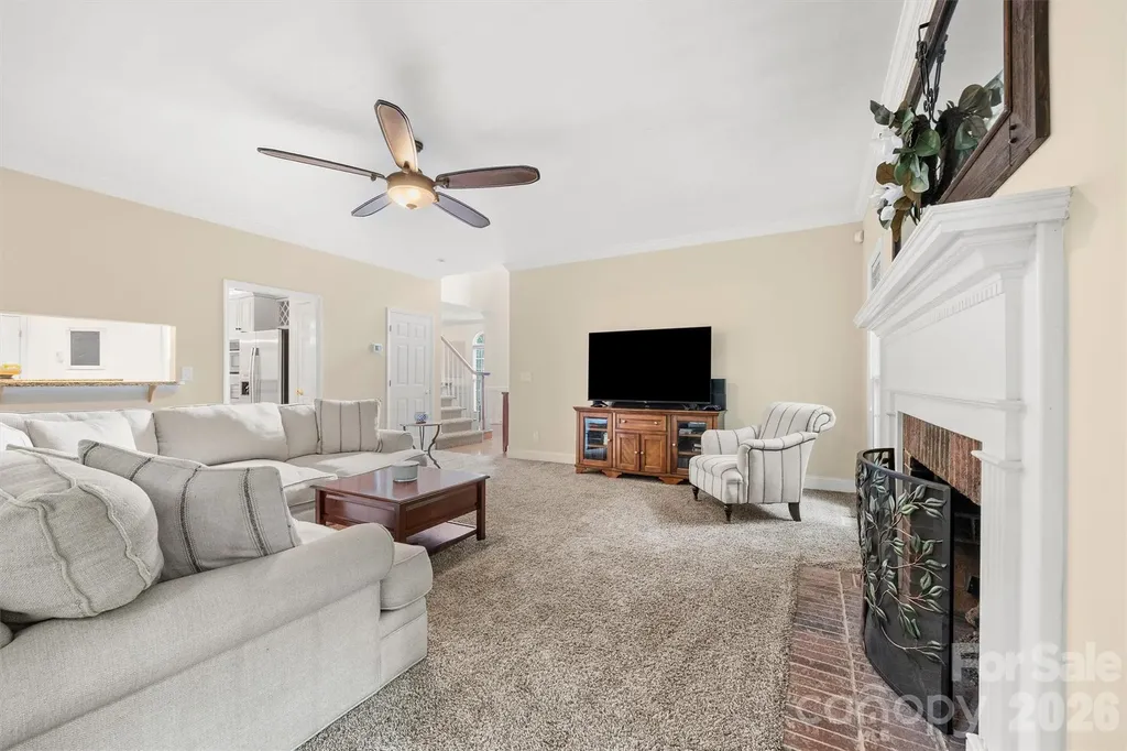 5501 Providence Glen Road Charlotte NC 28270