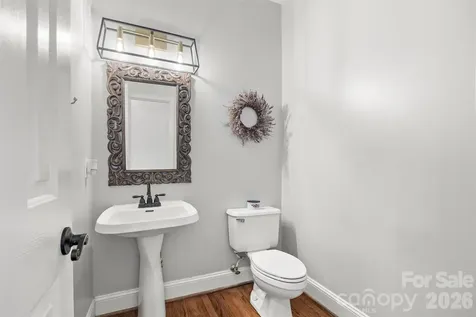 5501 Providence Glen Road Charlotte NC 28270