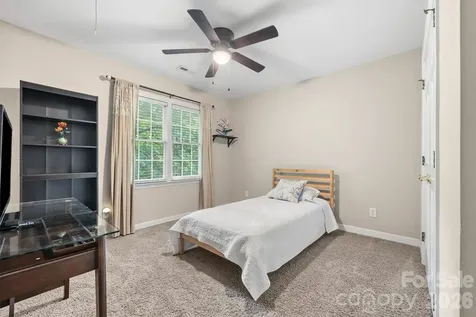 5501 Providence Glen Road Charlotte NC 28270
