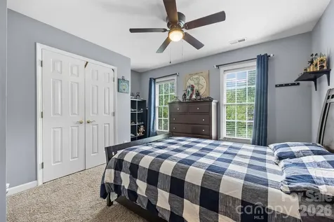 5501 Providence Glen Road Charlotte NC 28270