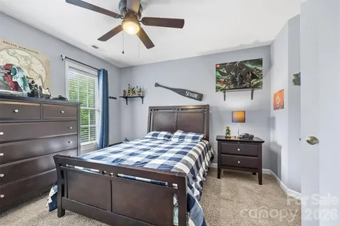 5501 Providence Glen Road Charlotte NC 28270
