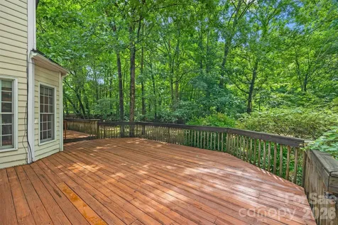 5501 Providence Glen Road Charlotte NC 28270