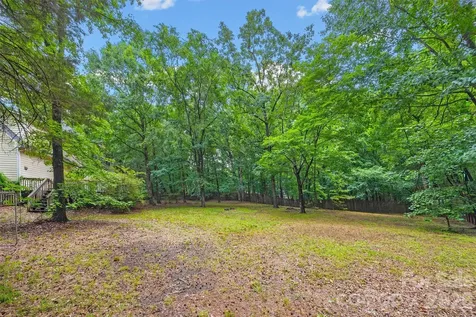 5501 Providence Glen Road Charlotte NC 28270