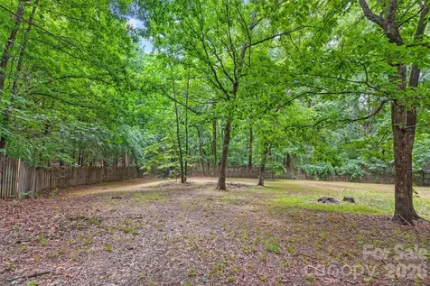 5501 Providence Glen Road Charlotte NC 28270