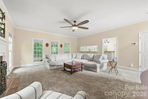5501 Providence Glen Road Charlotte NC 28270