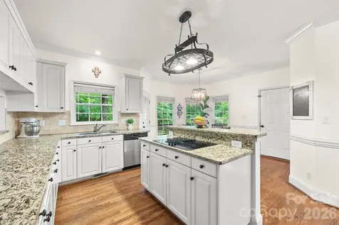 5501 Providence Glen Road Charlotte NC 28270